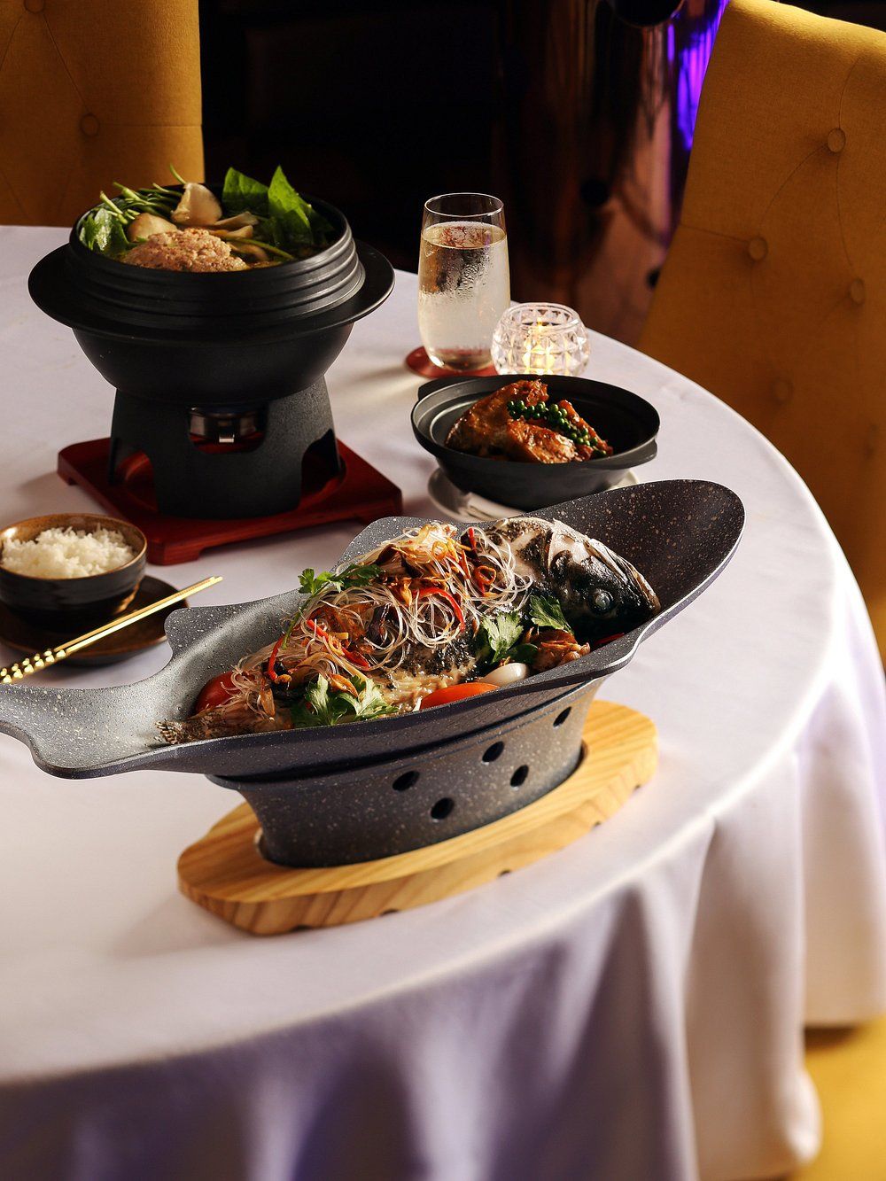 NS-Buffet Hải Sản Ngoc Suong Sai Gon (Suong Nguyet Anh)