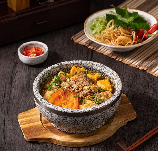 NS-Hoàng Yến VN Cuisine, Trống Cơm, Chảo Cá - Voucher 200K Giảm 10%