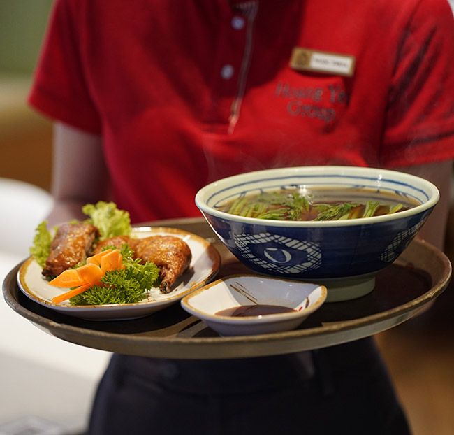 NS-Hoàng Yến VN Cuisine, Trống Cơm, Chảo Cá - Voucher 200K Giảm 10%